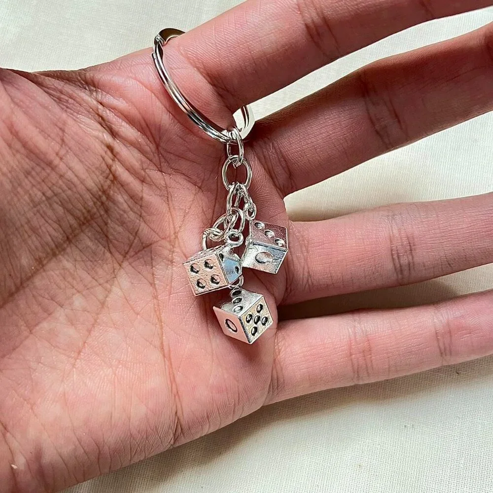y2k 2000s dice stack silver chrome keyring keychain